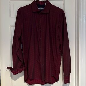 Men’s Robert Graham shirt, burgundy size XL, skull print